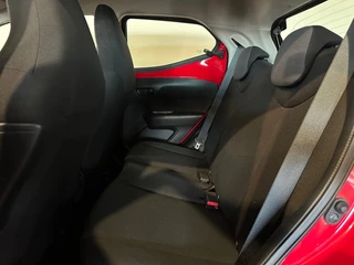 Toyota Aygo Toyota Aygo 1.0 VVT-I X-FUN NAP l 5DRS l CRUISE l BLUETOOTH l - afbeelding nr 31
