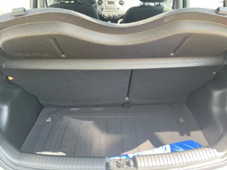 Hyundai i10 Hyundai i10 1.0i Comfort Airco, Audio, Lage km stand - afbeelding nr 23