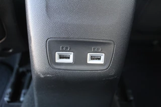 Peugeot 2008 Zo goed als nieuw, slechts 7.500km ! Navigatie, airco, telefoonvoorb. metallic lak, LM wielen, Isofix, Apple Carplay/Android auto etc, etc. - afbeelding nr 30