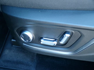Lynk & Co 01 Lynk & Co 01 1.5, Full LED / Elektr. Schuifdak / Camera 360 + Sensoren / Carplay + Android Auto / 20' LMV - afbeelding nr 18