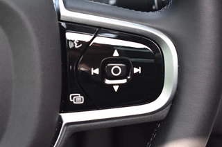 Volvo XC60 Volvo XC60 T6 350PK AWD Plus Dark | Climate | Getint Glas | Trekhaak - afbeelding nr 22