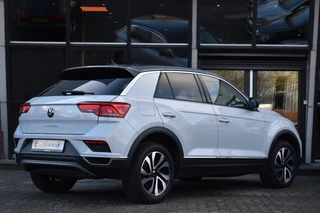 Volkswagen T-Roc Volkswagen T-Roc 1.5 TSI Style Lane Keyless BeatsBD - afbeelding nr 6