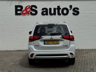 Mitsubishi Outlander Mitsubishi Outlander 2.0 PHEV Executive Edition Camera Navigatie systeem Cruise Led verlichting - afbeelding nr 18