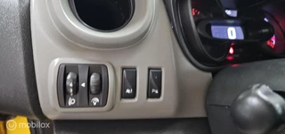 Renault Trafic Renault Trafic 1.6 dCi T29 L2H1 Airco Cruise Euro6 - afbeelding nr 12