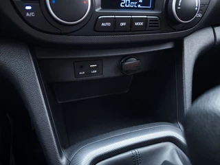 Hyundai i10 Hyundai i10 1.0i Go! - Navigatie - Climate control - afbeelding nr 38
