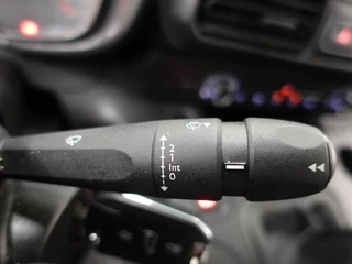 Citroën Berlingo Citroen Berlingo 1.5 BlueHDI 75pk L1 Airco Trekhaak 3-zits Radio Bluetooth Euro6 - afbeelding nr 15