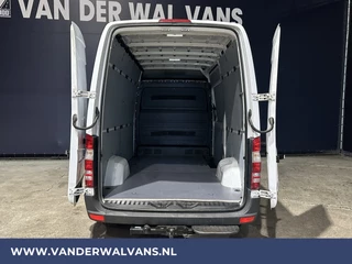 Mercedes-Benz Sprinter Mercedes-Benz Sprinter 316 CDI 163 pk 3500kg Trekhaak L2H2 Euro6 Airco | Cruisecontrol | Bijrijdersbank - afbeelding nr 3