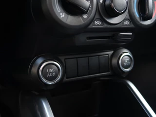 Suzuki Ignis Suzuki Ignis 1.2 Smart Hybrid Select Automaat | Navigatie | Camera - afbeelding nr 17
