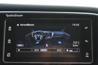 Mitsubishi Outlander | NL-Auto | Camera | Trekhaak | Carplay | Standkachel | Keyless | Stoel- & stuurverwarming | Allweathers | LED / Xenon - afbeelding nr 48