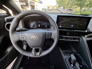 Toyota C-HR Toyota C-HR 2.0 PHEV 220 First parkeersensoren voor en achter - afbeelding nr 7