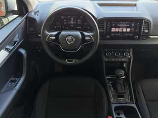 Škoda Karoq Škoda Karoq 1.5 TSI 150PKLED VIR.COCKPIT CARPLAY NAVI CAMERA ELEK.KLEP STOEL/STUUR VERW. LMV 2025 - afbeelding nr 21