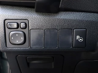 Toyota Auris Toyota Auris Touring Sports 1.8 Hybrid Executive | Half Leder | Park-Assist | LED Koplampen - afbeelding nr 22