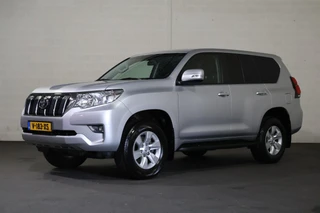 Toyota Land Cruiser 2.8 D-4D-F Challenger Window Van