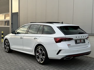 Škoda Octavia Škoda Octavia Combi 1.4 TSI RS iV 245pk FULL PANO ACC ECC CAMERA NAVI PDC - afbeelding nr 3
