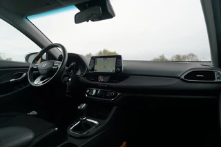 Hyundai i30 Hyundai I30 1.0 T-GDI Comfort Plus - Atlas White - Nav/PDC/LMV/Carplay - afbeelding nr 16