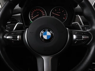 BMW 2 Serie BMW 2-serie Active Tourer 218d | Panoramadak | Sportstoelen | Trekhaak |  Full LED | Climate control | Parkeerhulp | Cruise control | Bluetooth - afbeelding nr 9