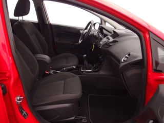 Ford Fiesta TREKHAAK / NAVI / CLIMA / PDC / BLUETOOTH / CRUISE / NL-AUTO - afbeelding nr 42