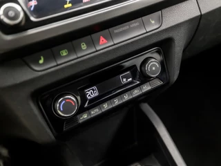 Škoda Fabia (APPLE CARPLAY, NAVIGATIE, CLIMATE, STOELVERWARMING, SPORTSTOELEN, CRUISE, PARKEERSENSOREN, NIEUWE APK, NIEUWSTAAT) - afbeelding nr 9