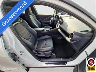 Toyota C-HR Toyota C-HR 2.0 Hybride 200 PREMIERE EDITION 2024 MODEL - PANORAMADAK - JBL AUDIO - LEDEREN BEKLEDING - MEEST LUXE UITVOERING - afbeelding nr 26