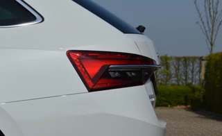 Škoda Superb Skoda Superb Combi 1.4 TSI 218 pk  iV Laurin & Klement PHEV trekhaak - afbeelding nr 30