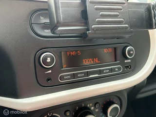 Renault Twingo Renault Twingo 1.0 SCe Collection Airco / BT / cv afstand / elekt. ramen - afbeelding nr 20