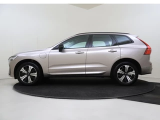 Volvo XC60 Volvo XC60 T6 AWD Plus Dark | Trekhaak | Panoramadak | 360° Camera | - afbeelding nr 2