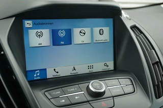 Ford Kuga Ford Kuga 120PK Titanium TREKHAAK | CARPLAY | KEYLESS | CAMERA | ELEK.KLEP - afbeelding nr 28