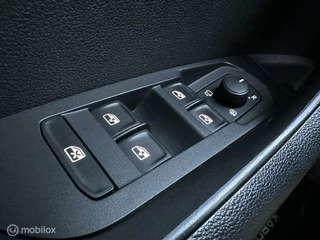 Škoda Karoq Skoda Karoq 1.5 TSI ACT Business Edition - afbeelding nr 19