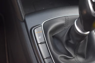 Hyundai Kona Hyundai Kona 1.0 T-GDI Fashion Navi/Cam/17