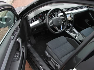 Volkswagen Passat Volkswagen Passat Variant 1.4 TSI PHEV GTE 218pk | Matrix LED | Camera - afbeelding nr 5