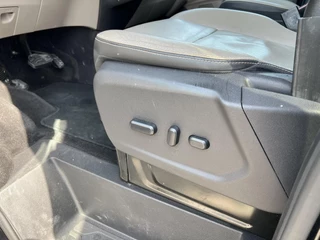 Ford Transit Custom Ford Transit Custom 290 2.0 TDCI L1H1 Limited DC 170pk Zuid | Dubbele Cabine | Automaat | Leer | Stoelverwarming | Camera achter | Dubbele schuifdeur | - afbeelding nr 18