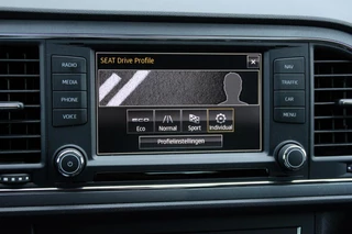 SEAT Leon Seat Leon 1.4 TSI FR Sport Edition |Pano-dak | CarPlay |Cruise | Stoelverwarming | LED | PDC | Seat sound | - afbeelding nr 16