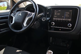 Mitsubishi Outlander Mitsubishi Outlander 2.4 PHEV Intense | Keyless entry | Stoelverwarming | - afbeelding nr 10