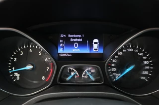 Ford Focus Ford Focus 1.0 EcoBoost Titanium Business - afbeelding nr 4