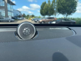 Volvo XC90 Volvo XC90 2.0 T8 Recharge AWD Ultimate Dark B&W audio | Luchtvering | Massagestoelen - afbeelding nr 17