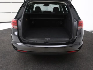 Opel Astra Opel Astra 1.4 Turbo Elegance | Automaat | Matrix LED |  Camera | Carplay | Navigatie | Climate control | Bluetooth | Cruise control - afbeelding nr 10