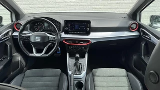 SEAT Arona Seat ARONA 1.0 TSI FR Online Led Leder/alcantara Camera Cruise Clima Afn trekhaak 18 inch+allseason - afbeelding nr 4