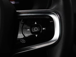 Polestar 2 Polestar 2 Long Range Dual Motor Launch Edition 78kWh |  Panoramadak | Trekhaak | Stoel & stuurverwarming | 360 camera | Adaptive cruise | Harman/Kardon | Carplay - afbeelding nr 18