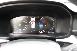 Volvo V60 Volvo V60 2.0 T8 TE AWD R-DES. TREKHAAK 12MND Garantie - afbeelding nr 29