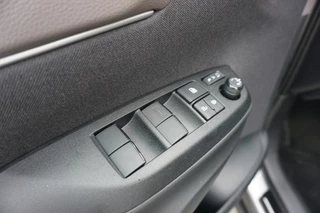 Toyota Yaris Cross |Navi|Carplay|PDC V+A|Camera|Stoel en stuur verwarming|Elektrische a.klep| - afbeelding nr 21