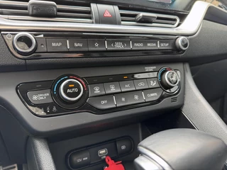 Kia Niro Kia Niro 1.6 GDi Hybrid Style Edition|Camera|Navi|Trekhaak|CarPlay| - afbeelding nr 8
