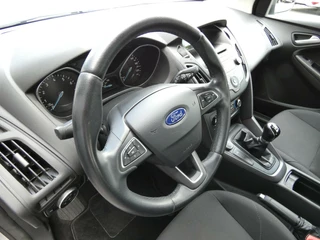 Ford Focus Ford Focus Wagon 1.0 100 PK Trend | AIRCO | 124000 KM!!! - afbeelding nr 10