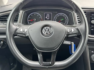 Volkswagen T-Roc Volkswagen T-ROC 1.5 TSI Sport Led Adaptive cruise Climate control Navigatie Pdc voor+achter DAB - afbeelding nr 40