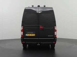 Renault Master Renault Master 2.3DCi 150PK L2H2 Special Edition | Navigatie | Camera | Leder | Oprijplaat | Airco | Cruise | Trekhaak | Zonneklep - afbeelding nr 11