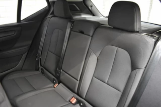Volvo XC40 Volvo XC40 T2 129pk Aut. Business Pro | Driver Assist | Park Assist | BLIS - afbeelding nr 16