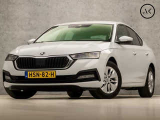 Škoda Octavia Škoda Octavia 1.0 e-TSI Sport Automaat (APPLE CARPLAY, GROOT NAVI, CAMERA, GETINT GLAS, SPORTSTOELEN, STOELVERWARMING, KEYLESS, CRUISE, NIEUWE APK, NIEUWSTAAT) - afbeelding nr 1
