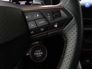 CUPRA Formentor CUPRA Formentor 2.0 TSI VZ | 310pk | Panoramadak | Leder |  Trekhaak | Stoel & stuurverwarming | Carplay | Adaptive cruise | Camera | Keyless | Full LED | Sportstoelen - afbeelding nr 20
