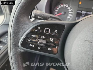 Mercedes-Benz Sprinter Mercedes Sprinter 317 CDI Automaat L2H2 Navi Airco Cruise Camera Parkeersensoren MBUX Euro6 L2 12m3 Airco Cruise control - afbeelding nr 20