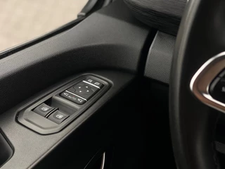 Renault Trafic Renault Trafic L2H1 5 PERS.150PK 2X SCHUIFDEUR KEYLESS CAMERA LED ZEER MOOI - afbeelding nr 17