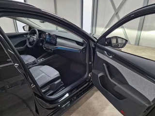 Škoda Octavia Škoda Octavia Combi 1.5 TSI MHEV 150pk Facelift | Infotainment Pack | Trekhaak | Travel Pack | - afbeelding nr 31
